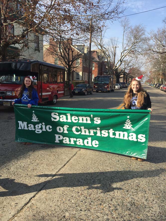 2018 Salem Magic of Christmas Parade